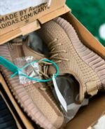 Yeezy shoes - Image 4