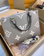 Handbag Liquidation Wholesale Pallets - Image 8