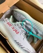 Yeezy shoes - Image 5