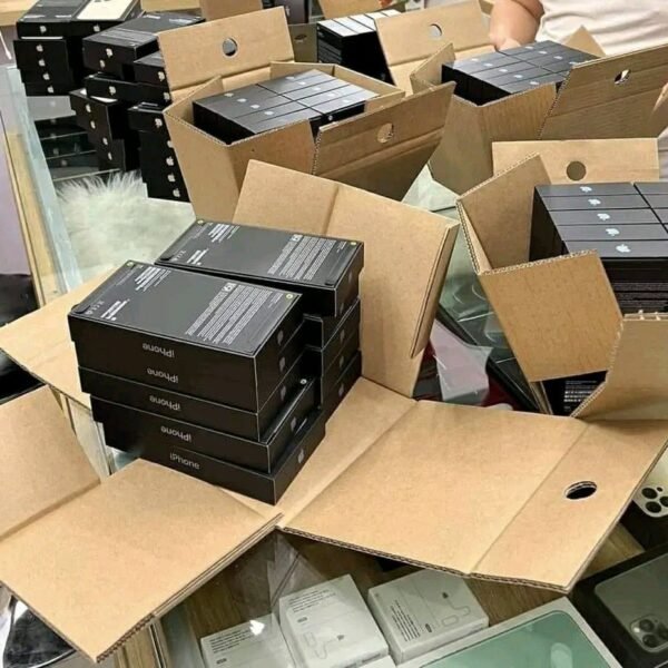 IPhones pallets