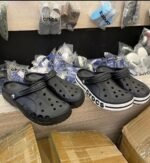 MIXED CROCS SANDALS PALLETS - Image 7