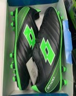 Soccer boots pallets - Image 3