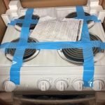 Brand New white oven, range 4 burner electric stove-top oven - Image 2