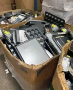 Kitchenware pallets