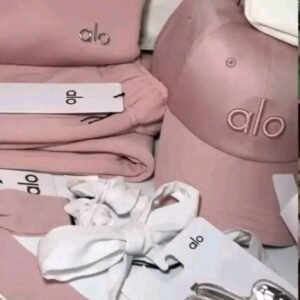 Authentic Alo Yoga Pallets