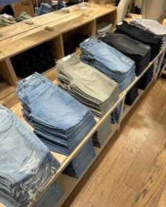 American Eagle Jeans Pallets